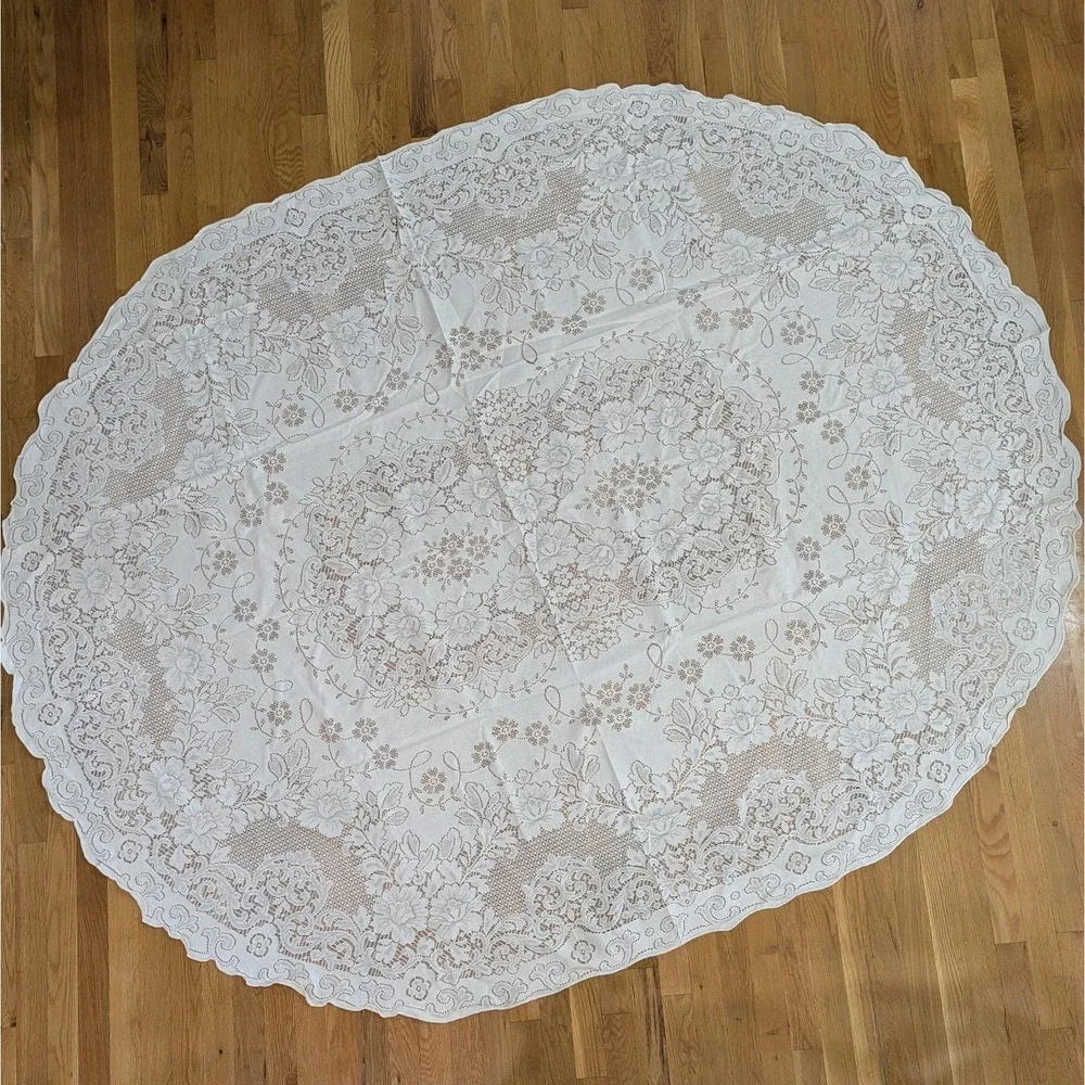 Vintage Quaker Lace Tablecloth Brighton 70x90